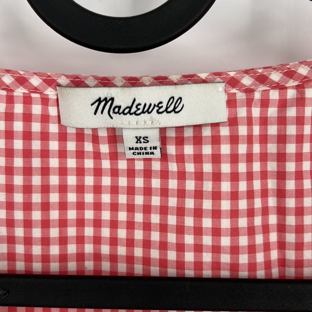 Embroidered Gingham Tank Top - Picture 3 of 8